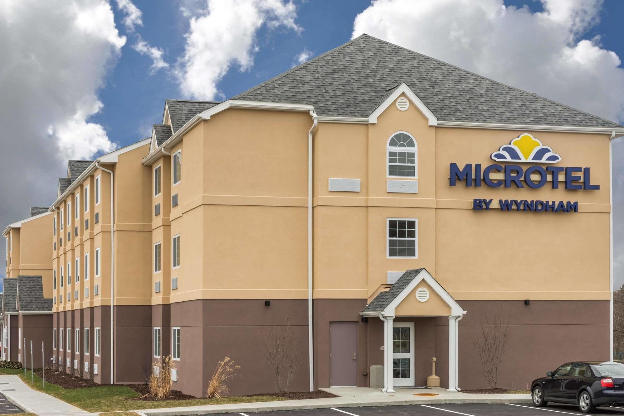 Microtel Inn & Suites By Wyndham Beaver Falls Ngoại thất bức ảnh